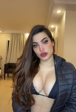 1. Erotic Raissa Barbosa Shows Cleavage in Black Bikini Top
