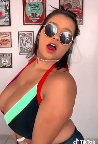 3. Erotic Allana Vasconcelos Shows Cleavage in Bikini Top and Bouncing Boobs