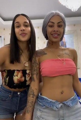 Erotic Camila Mejia Shows Cleavage in Tube Top