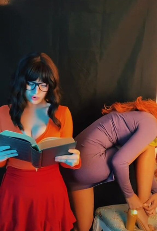 1. Erotic Hauntedhostess Shows Butt