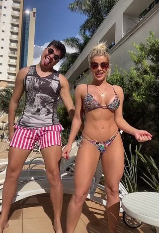 1. Jaquelline Looks Seductive in Bikini