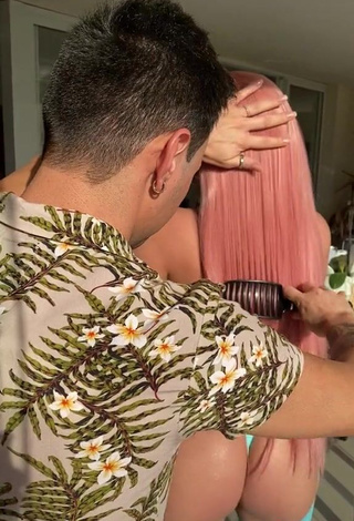 3. Sweet Jaquelline Shows Butt