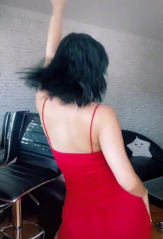 Captivating KeyZaraOfficial Shows Cleavage in Red Dress and Bouncing Boobs