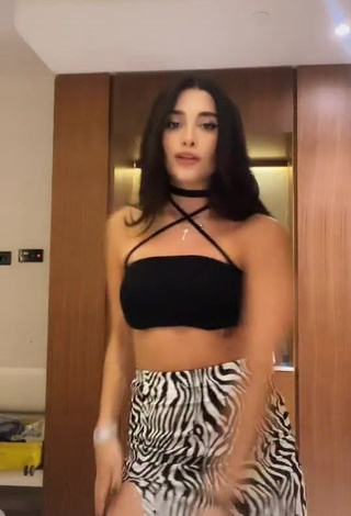 Erotic Sam Espinosa Osuna in Black Tube Top