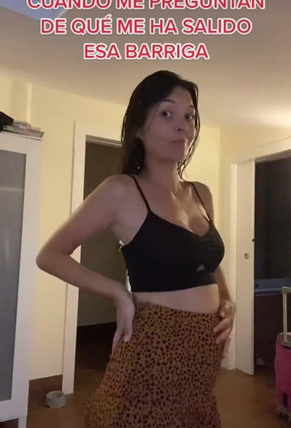 1. Hot Alba Vera Shows Cleavage in Black Crop Top and Bouncing Breasts