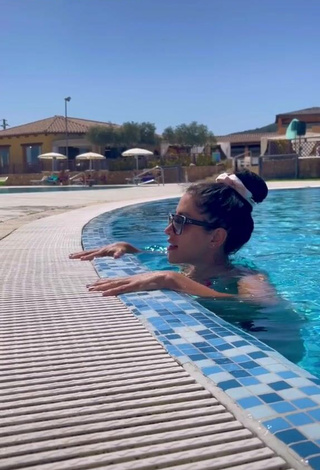 1. Erotic Angelica Massera Shows Cleavage in Bikini at the Swimming Pool