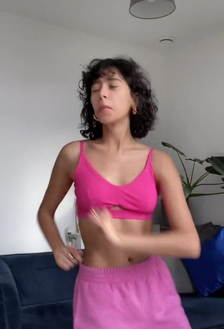 3. Captivating Arantza Goett in Pink Sport Bra