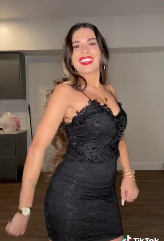 Irresistible Ezgi Gizem Akdogan in Black Dress