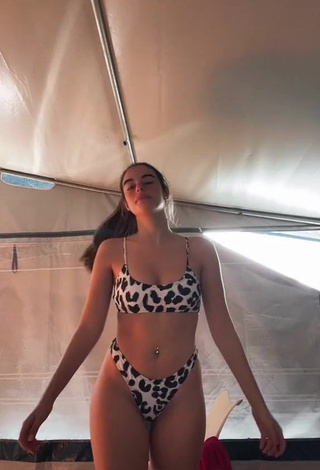 1. Erotic Faina Insense Punzano in Leopard Bikini