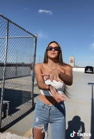 Hottie Kayla Alkatib in White Crop Top