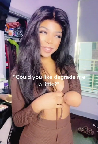 Destinee Faire (@daddyy.dess) - Porn Videos from TikTok