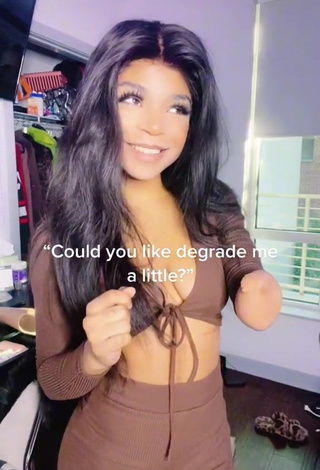 3. Hot Destinee Faire Shows Cleavage in Brown Crop Top