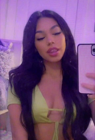 1. Erotic Destiny Salazar Shows Cleavage in Green Crop Top