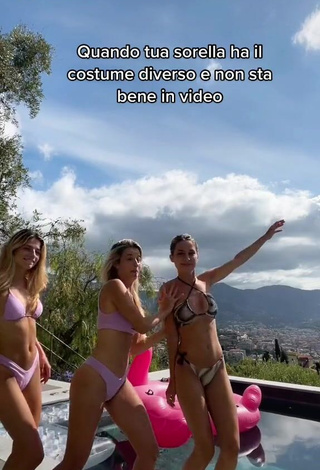 Giovanna&Francesca&Valentina (@goglinosisters) - Porn Videos from TikTok