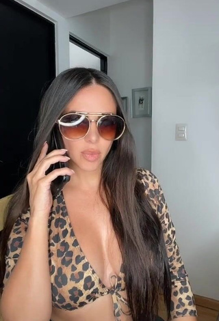 1. Erotic Jimena Sánchez Shows Cleavage in Leopard Crop Top