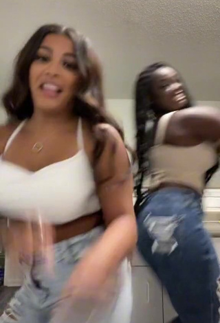 3. Erotic Liaamonae in White Crop Top and Bouncing Boobs