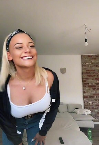 1. Erotic Saraht1me in White Crop Top and Bouncing Tits