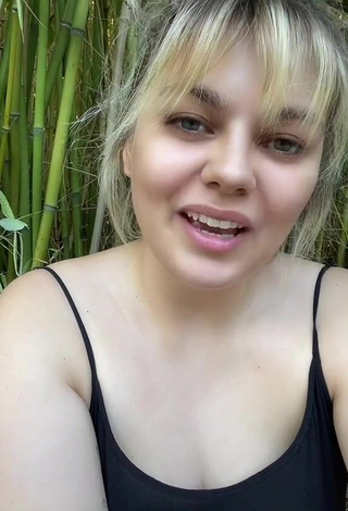 Louane (@watchoutforthetornado) - Porn Videos from TikTok