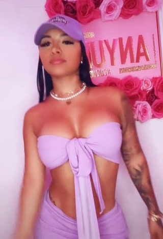 Captivating Anyuri Lozano Shows Cleavage in Purple Crop Top