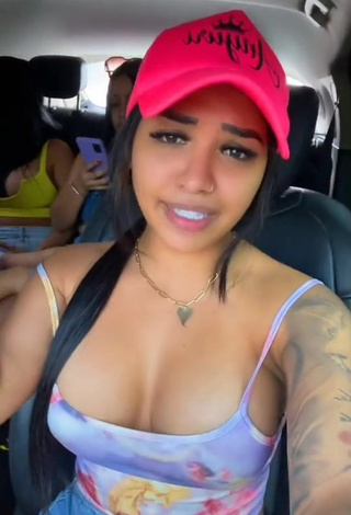 3. Sweetie Anyuri Lozano Shows Cleavage in Top in a Car