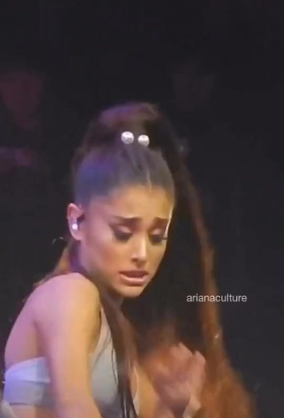 1. Erotic Ariana Grande content in Grey Crop Top