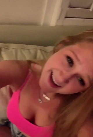 1. Beautiful Caiti Mackenzie Shows Cleavage in Sexy Pink Crop Top