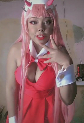 1. Beautiful Dezza.cosplay Shows Cleavage in Sexy Pink Dress