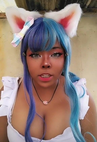 1. Hottie Dezza.cosplay Shows Cleavage