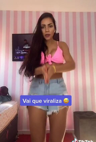 Hot Ingrid Muniz in Pink Bikini Top while Twerking