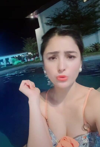 Magnificent Karen Anne Tuazon Shows Cleavage at the Swimming Pool