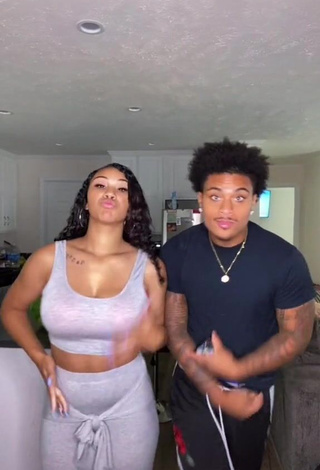 1. Hot Makayla Marley in Grey Crop Top and Bouncing Boobs