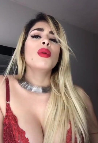 1. Irresistible Mayra Jaime Maldonado Shows Cleavage in Red Bra