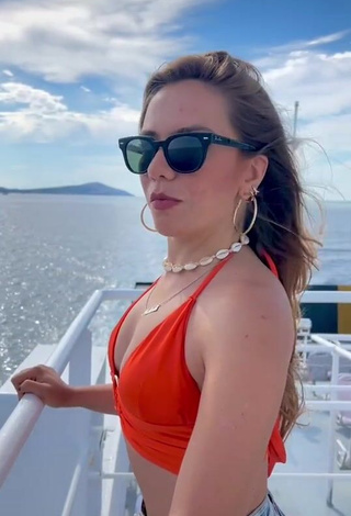 3. Irresistible Melodi Özerdem in Red Crop Top on a Boat