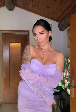 1. Pretty Pocahontasmaria Shows Cleavage in Purple Dress