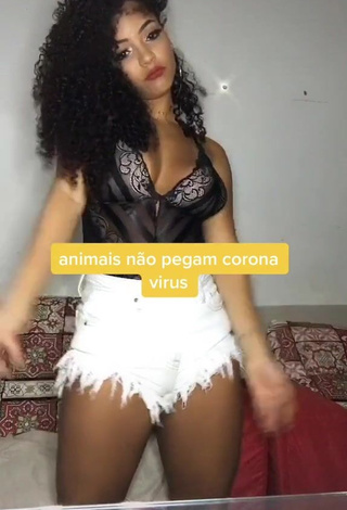 3. Irresistible Ziane Martins Shows Cleavage in Top and Bouncing Boobs