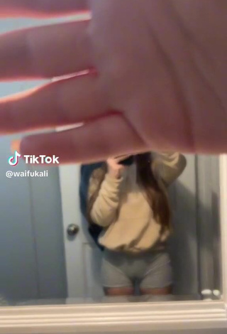 waifukali (@waifukali) - Porn Videos from TikTok