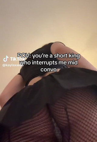 1. Erotic kaylaxwo6 in Panties (Upskirt)