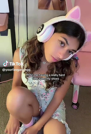 Alice Ellis (@yourfavgamingg) - Porn Videos from TikTok