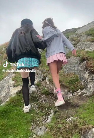 1. Hot thatirishgirlclaudia Shows Butt (Upskirt)