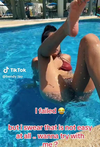 1. Erotic bendy.lau Shows Butt at the Pool while doing Yoga