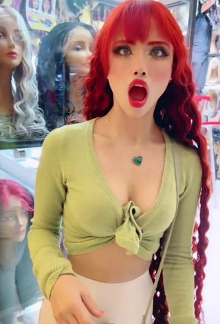 2. Seductive Bella Dueñas Shows Cleavage in Light Green Crop Top