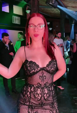 Beautiful Cibelly Ferreira Shows Cleavage in Sexy Black Dress while Twerking