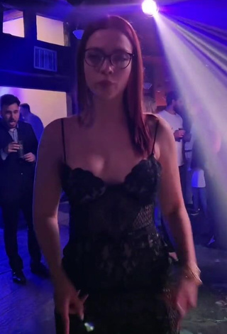 3. Beautiful Cibelly Ferreira Shows Cleavage in Sexy Black Dress while Twerking