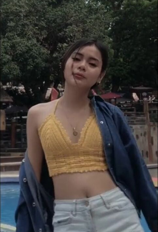 Eya Borja Shows Cleavage in Seductive Crop Top