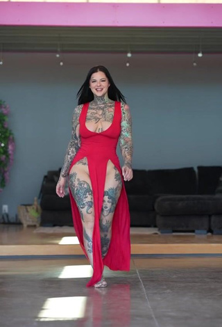 Really Cute Heidi Lavon in Red Dress