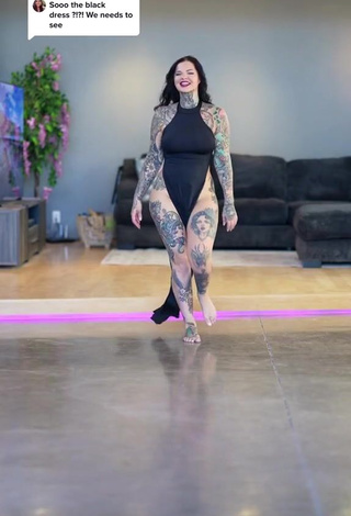 1. Breathtaking Heidi Lavon in Black Dress