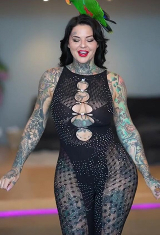 3. Hottie Heidi Lavon Braless (Side Boob)