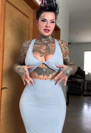 3. Erotic Heidi Lavon Braless