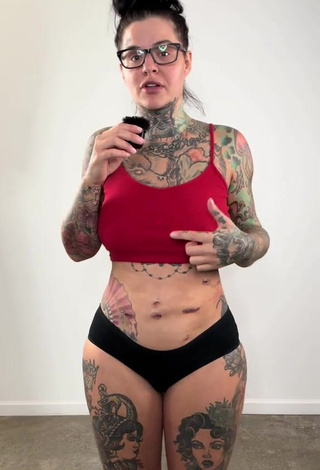 2. Erotic Heidi Lavon in Black Panties