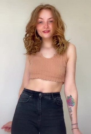 1. Hot Leah Allington in Beige Crop Top